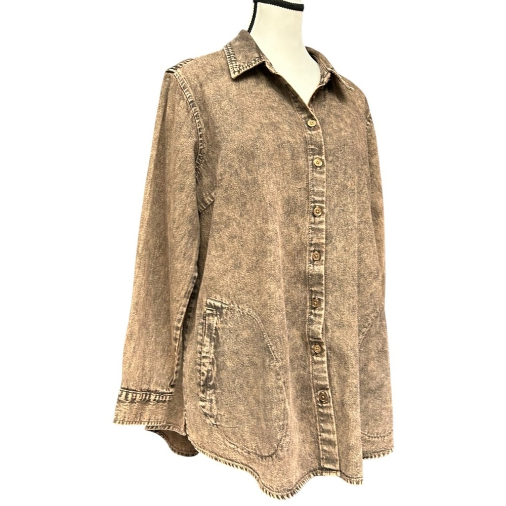 Joan Rivers Brown Acid Wash Button Front Shirt Large Petite Casual Denim Top